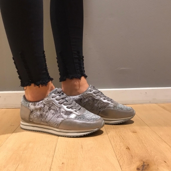 LaNorsa grey sneakers