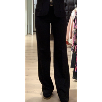 Wide leg pants black